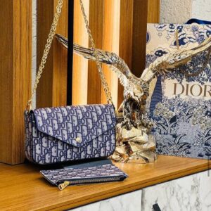 Kadın desenli çanta